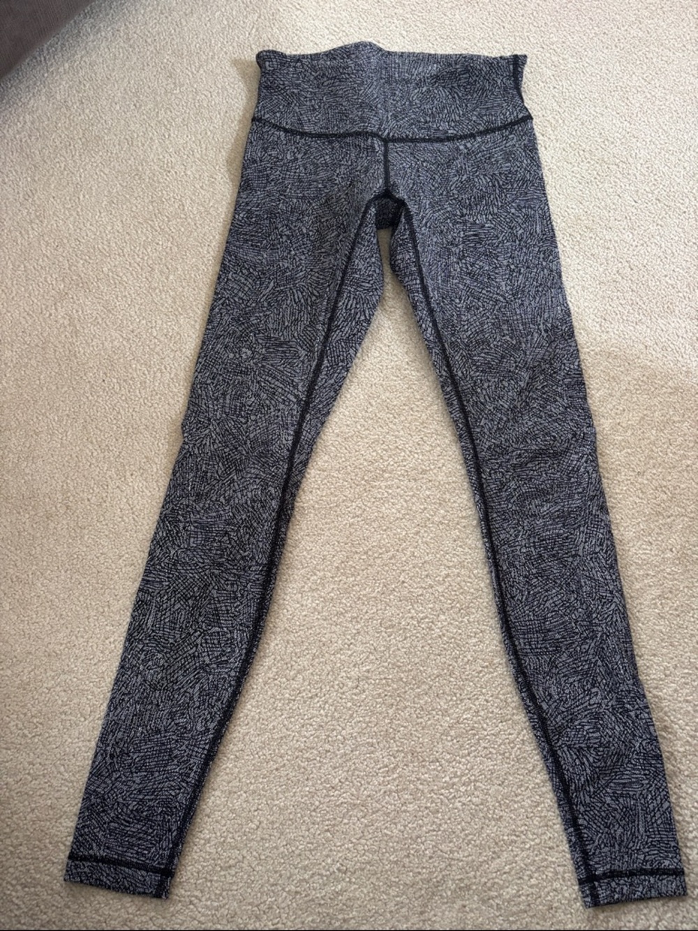 lululemon athletica Gray/Black Patterned High-Rise Leggings